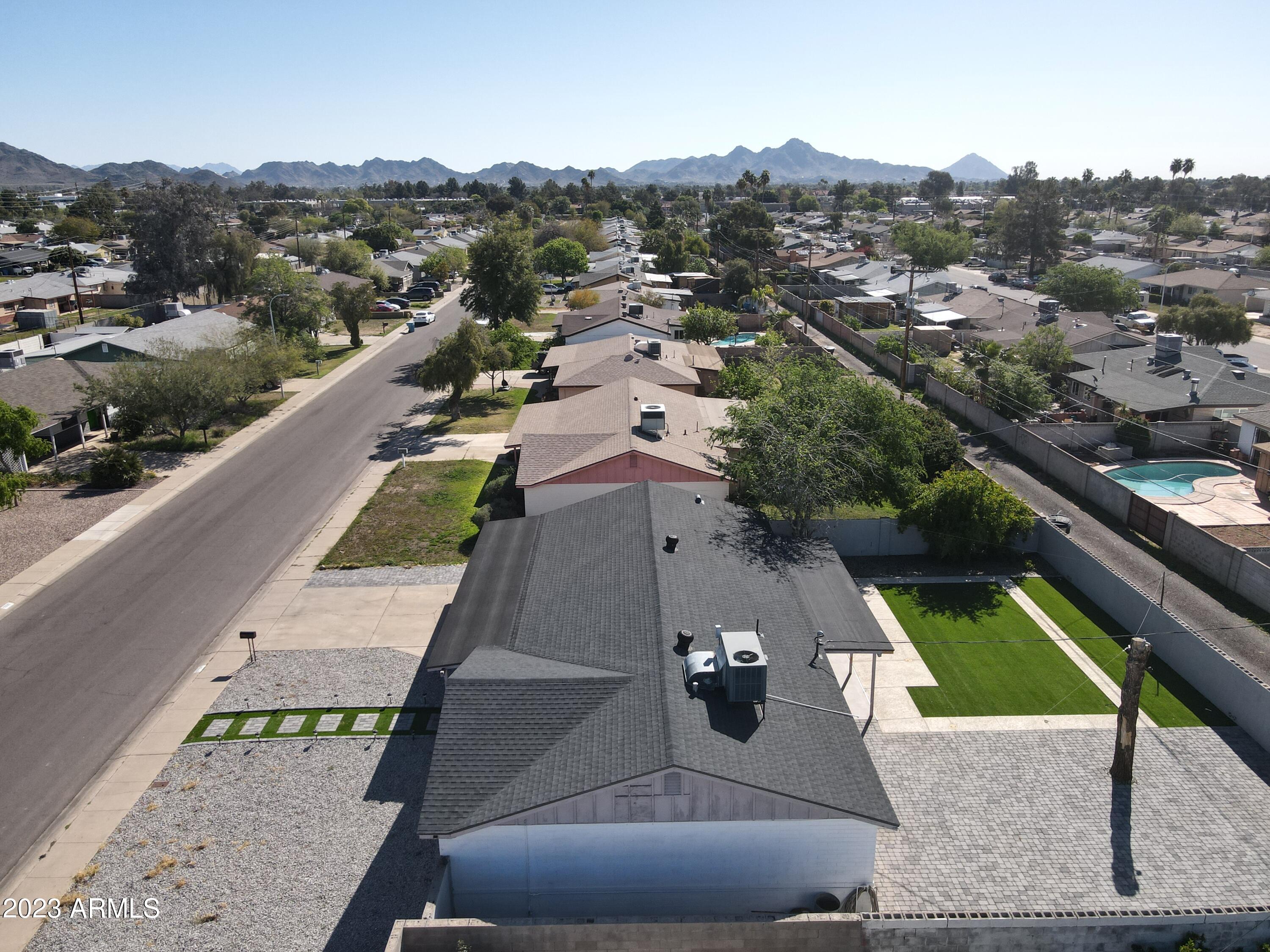 2525 West Freeway Lane Phoenix, AZ 85021 - Photo 40 of 41 a view of a city from the terrace