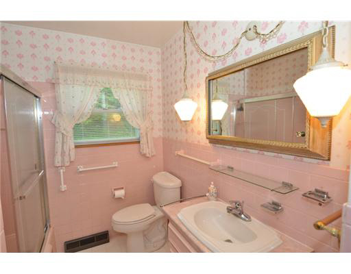 52265 Filbert Road Granger, IN 46530 - Photo 8 of 12 Gallery Image 8