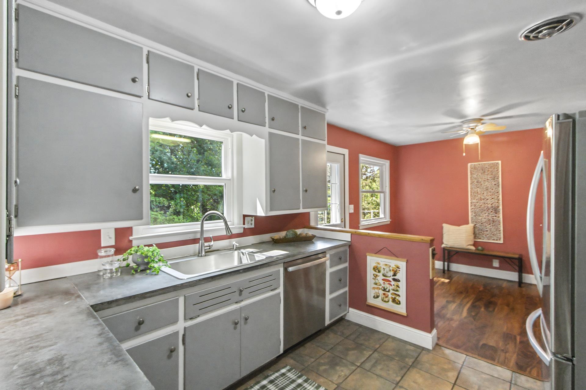 521 Wells Street Rio, WI 53960 - Photo 21 of 63