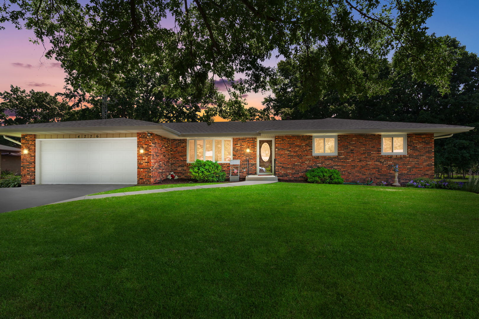 4776 Rainbow Ridge Rockford, IL 61109 - Photo 1 of 17