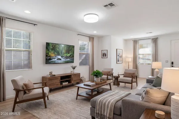 $899,900 | 4024 East Oak Street, Phoenix, AZ 85008