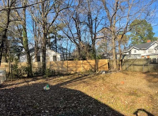 $85,000 | 237 13th Street Northeast, Paris, TX 75460