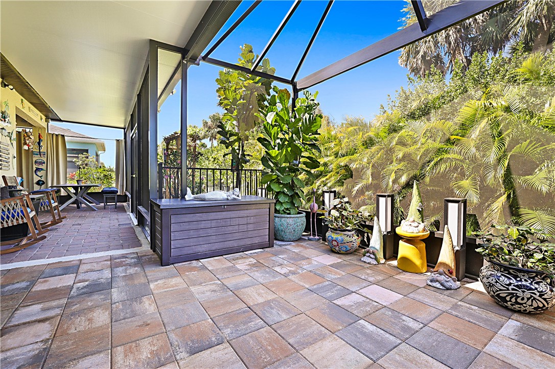 1633 Willows Square Vero Beach, FL 32966 - Photo 22 of 34