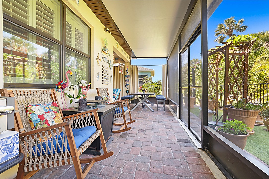 1633 Willows Square Vero Beach, FL 32966 - Photo 25 of 34