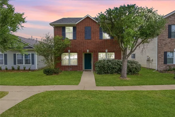 $244,900 | 1613 Palcio Real Drive, Houston, TX 77047