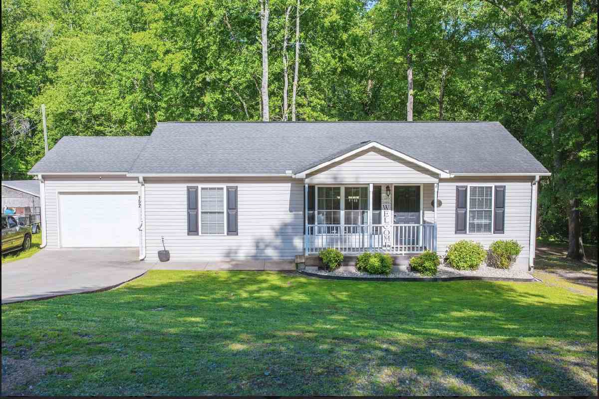 152 Coldstream Drive Boiling Springs, SC 29316 - Photo 1 of 24 Gallery Image 1