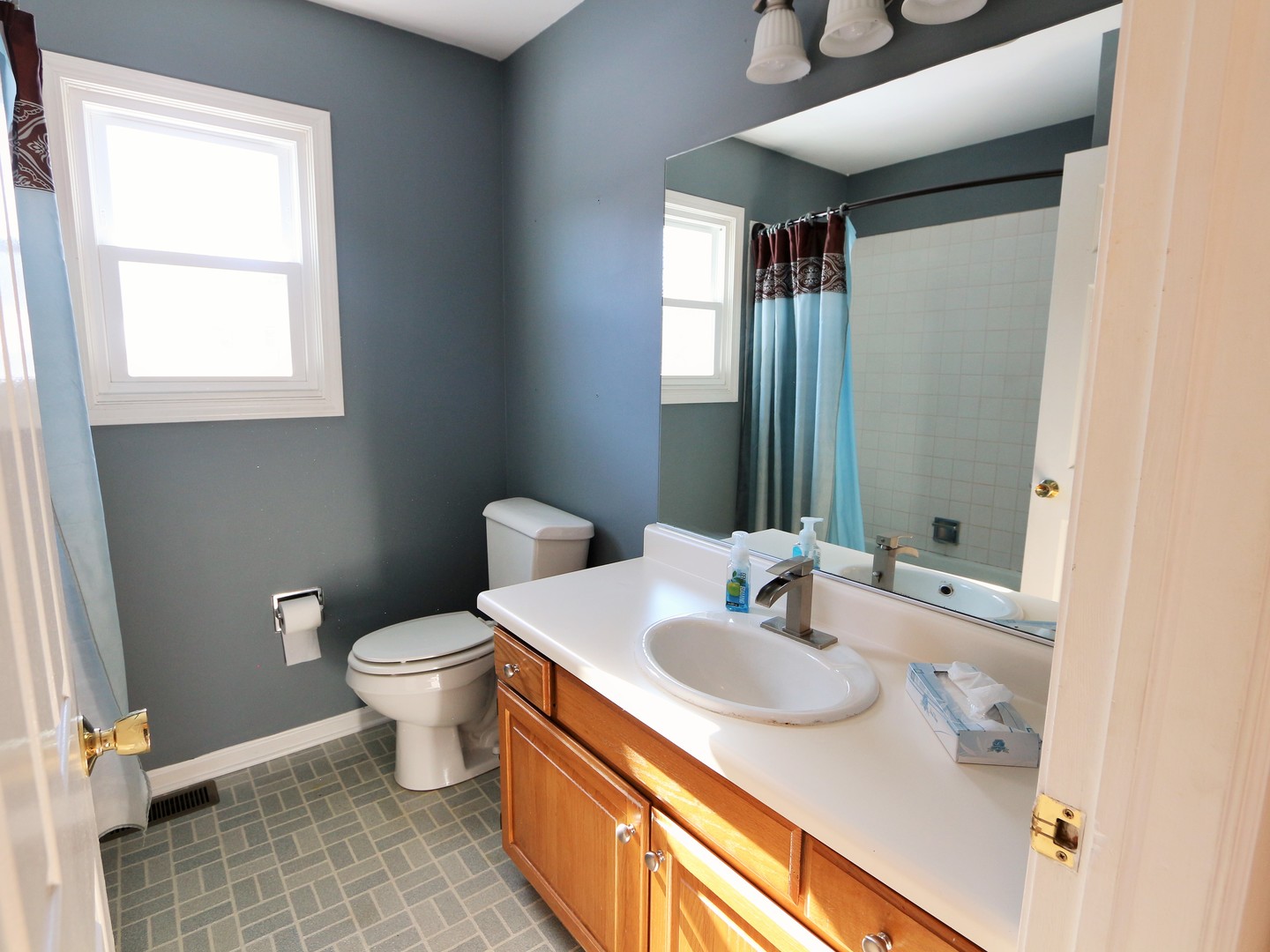 536 Glen Garry Road Cary, IL 60013 - Photo 14 of 21