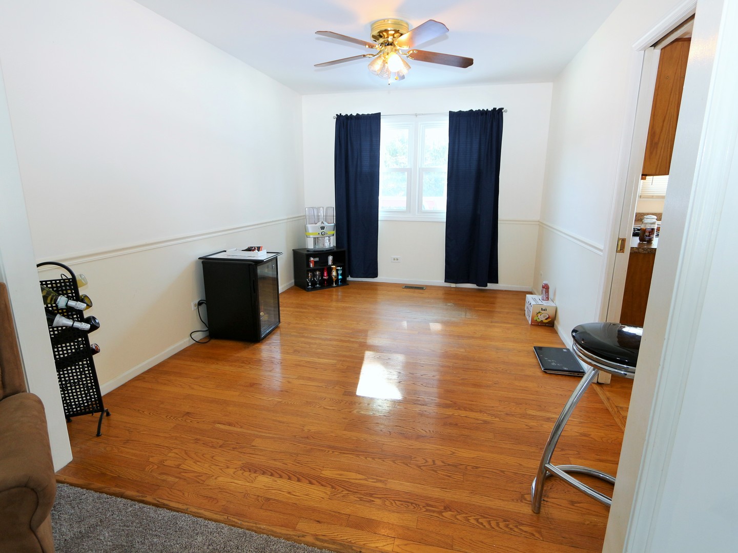 536 Glen Garry Road Cary, IL 60013 - Photo 3 of 21