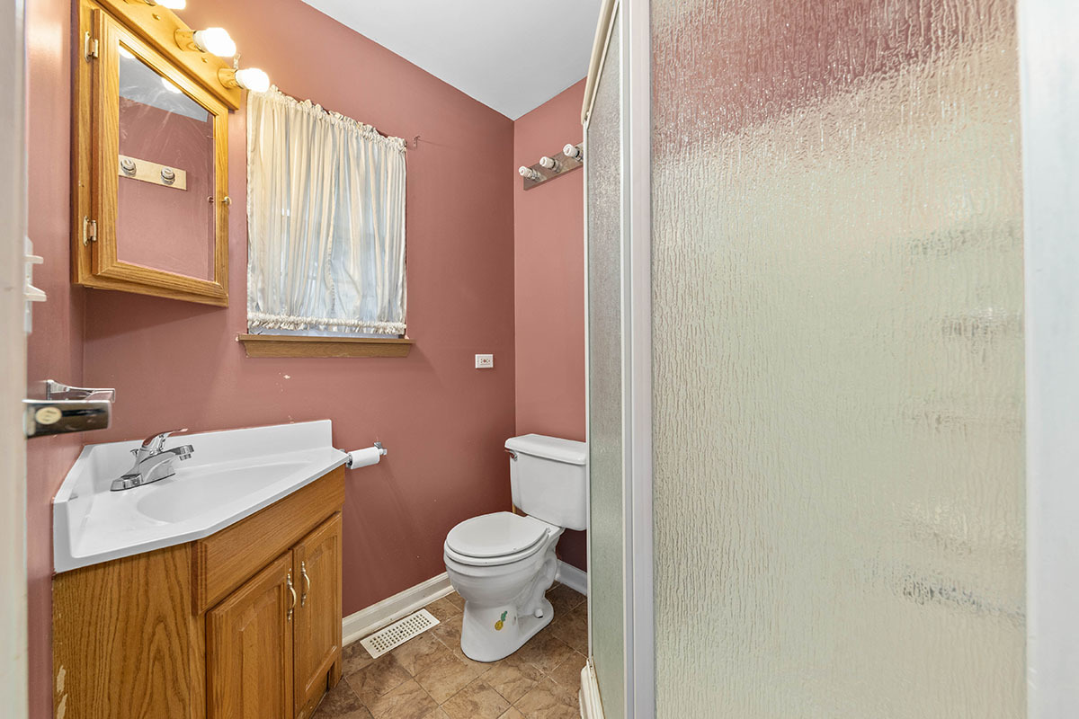 3202 Whitney Road Aurora, IL 60502 - Photo 5 of 28