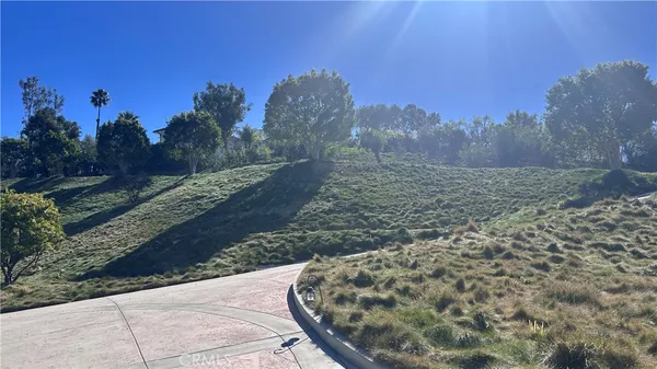 $52,000 | 23594 Parksouth Street, Calabasas, CA 91302