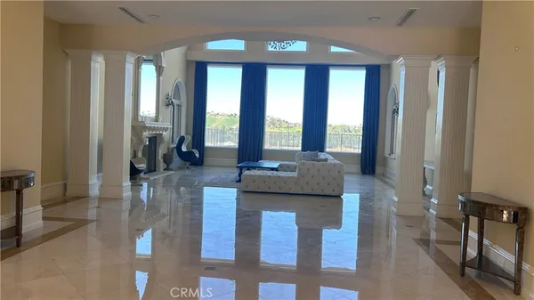 $52,000 | 23594 Parksouth Street, Calabasas, CA 91302