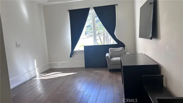 $52,000 | 23594 Parksouth Street, Calabasas, CA 91302