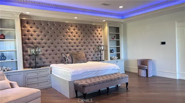 $52,000 | 23594 Parksouth Street, Calabasas, CA 91302