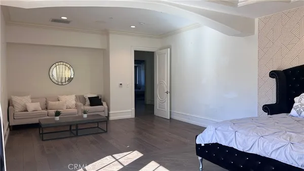 $52,000 | 23594 Parksouth Street, Calabasas, CA 91302