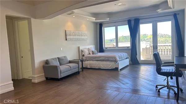 $52,000 | 23594 Parksouth Street, Calabasas, CA 91302