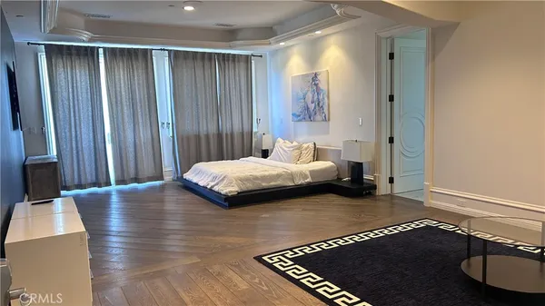 $52,000 | 23594 Parksouth Street, Calabasas, CA 91302