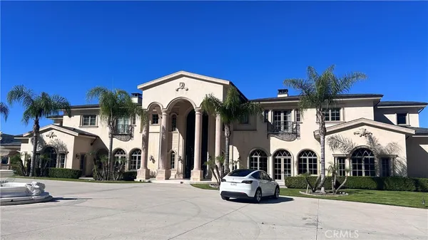 $52,000 | 23594 Parksouth Street, Calabasas, CA 91302