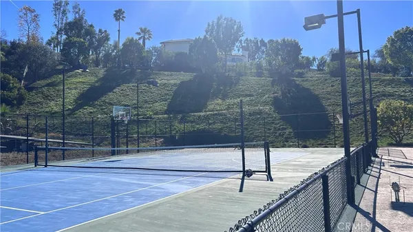 $52,000 | 23594 Parksouth Street, Calabasas, CA 91302