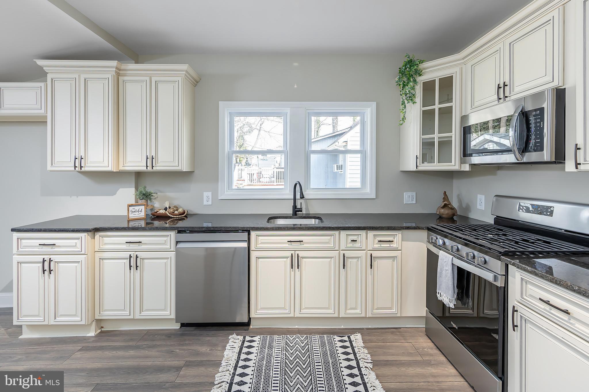 20 West Maple Avenue Lindenwold, NJ 08021 - Photo 10 of 24