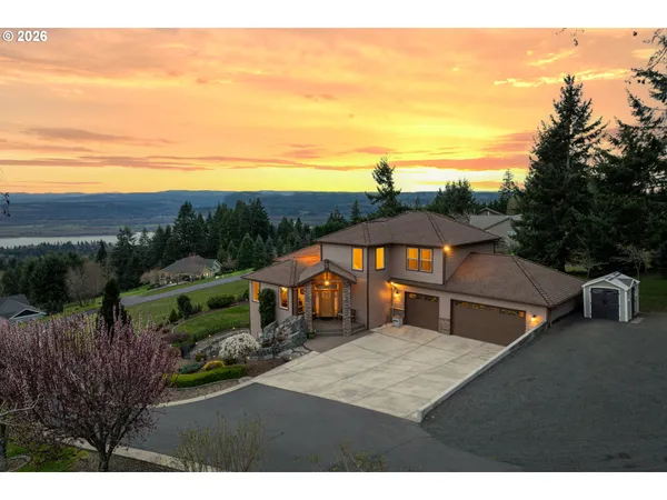 $1,199,900 | 178 Discovery Drive, Kalama, WA 98625