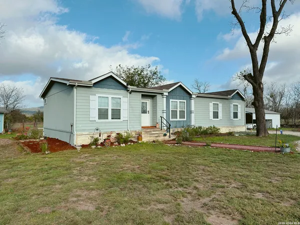 $250,000 | 5200 Rr 1120, Rio Frio, TX 78879