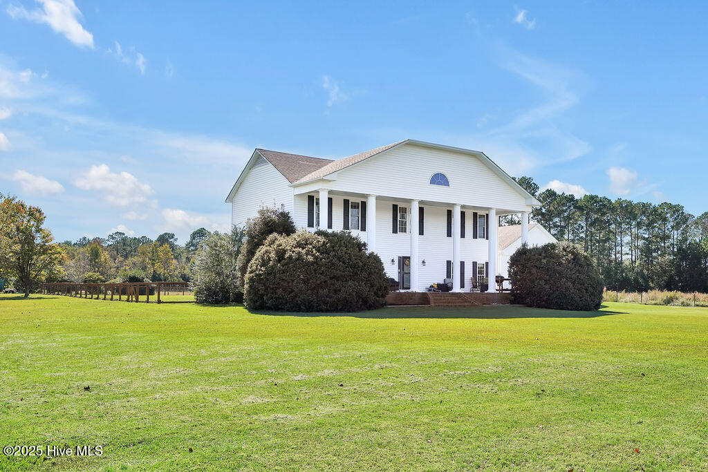 651 Gilbert Road Southeast Bolivia, NC 28422 - Photo 7 of 60 651GilbertRoadSE-2