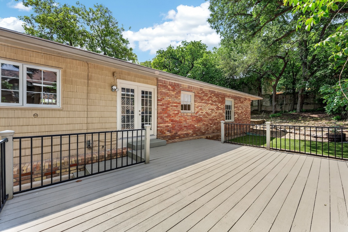 2506 Hillview Road Austin, TX 78703 - Photo 17 of 20