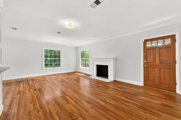 $6,300 | 2506 Hillview Road, Austin, TX 78703