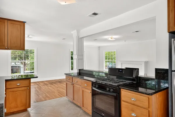 $6,300 | 2506 Hillview Road, Austin, TX 78703