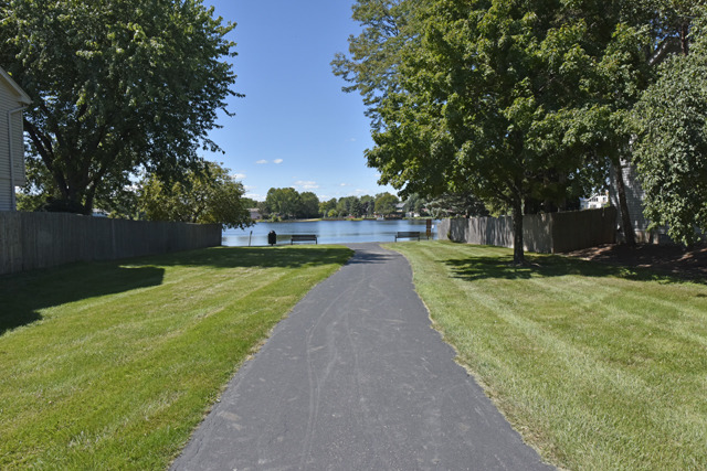 405 Beck Road Lindenhurst, IL 60046 - Photo 25 of 25
