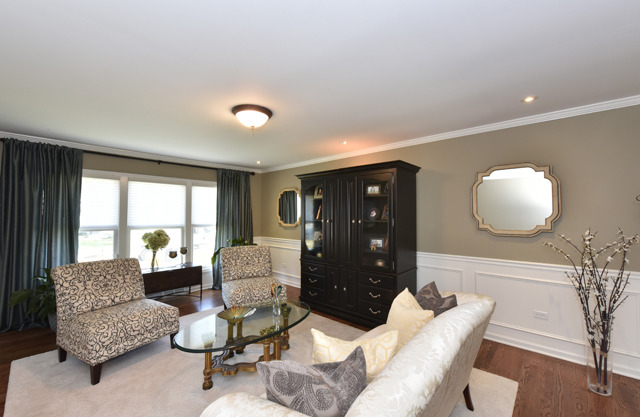 405 Beck Road Lindenhurst, IL 60046 - Photo 5 of 25