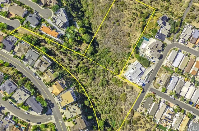 $2,700,000 | 749 Marlin Drive, Laguna Beach, CA 92651
