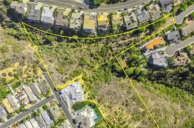 $2,700,000 | 749 Marlin Drive, Laguna Beach, CA 92651