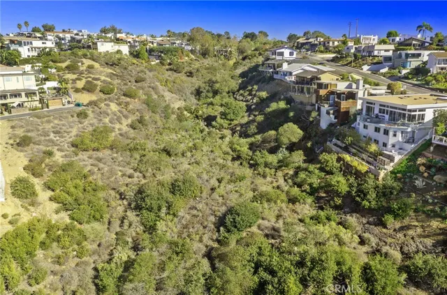 $2,700,000 | 749 Marlin Drive, Laguna Beach, CA 92651