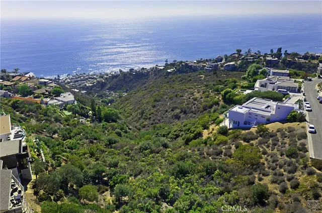 $2,700,000 | 749 Marlin Drive, Laguna Beach, CA 92651