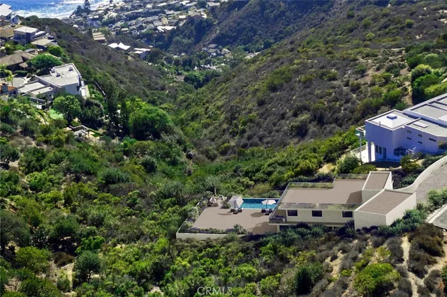 $2,700,000 | 749 Marlin Drive, Laguna Beach, CA 92651