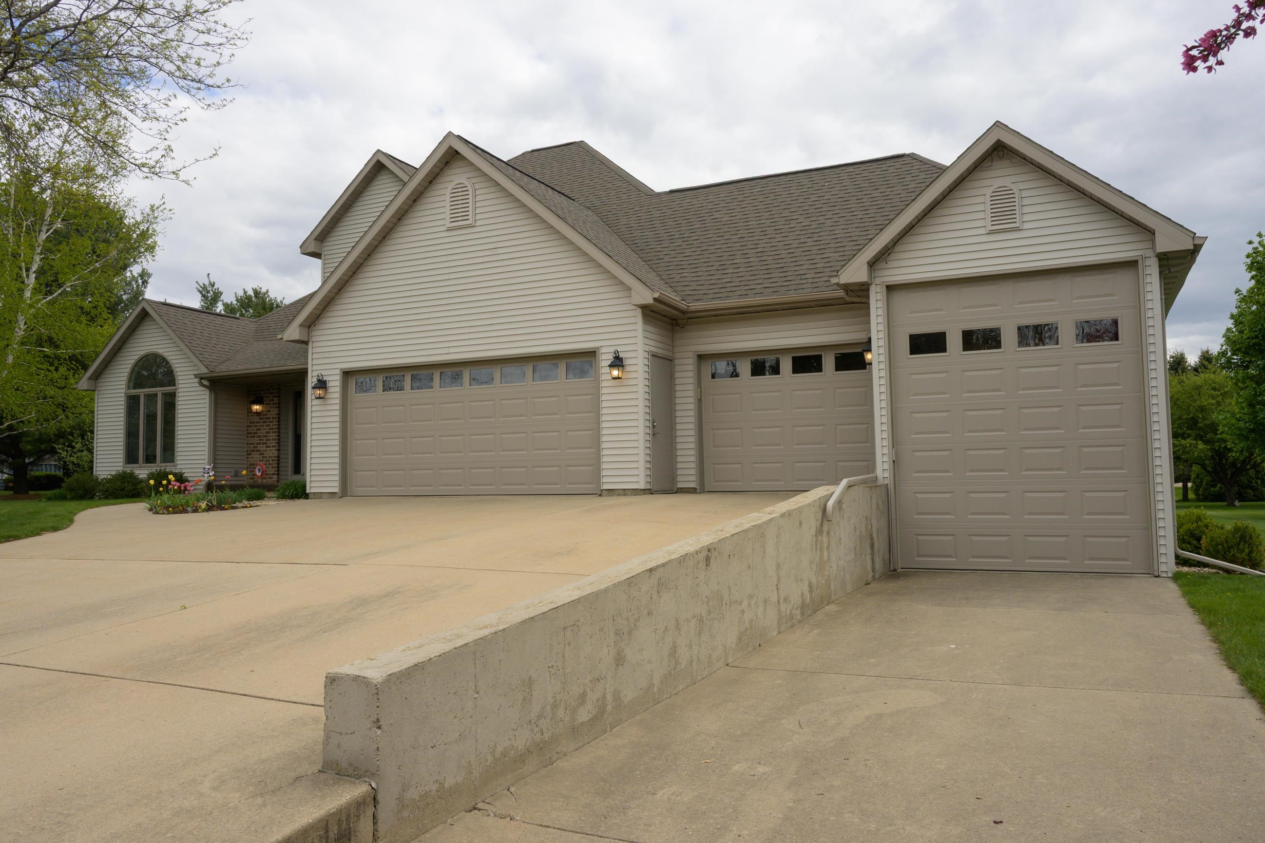 2717 Olin Way Sun Prairie, WI 53590 - Photo 72 of 90
