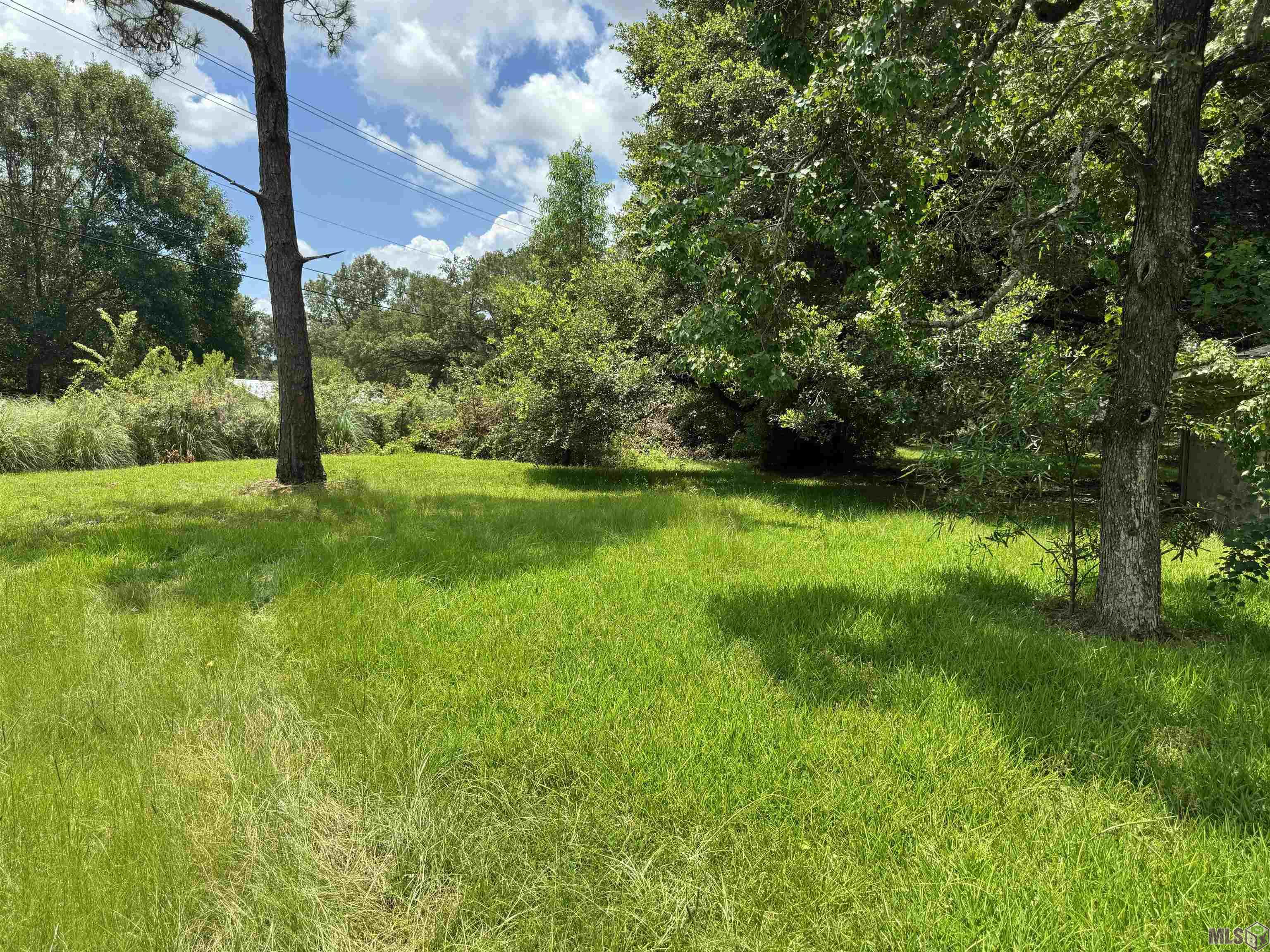 2553 Lirocchi Drive Baton Rouge, LA 70816 - Photo 4 of 7