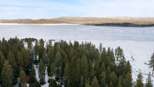 $299,000 | 616-618 Teepee Road, Cascade, ID 83611