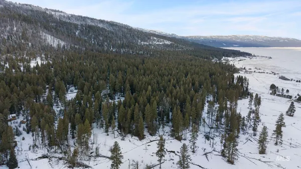 $299,000 | 616-618 Teepee Road, Cascade, ID 83611