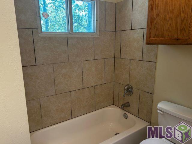 2756 74th Avenue Baton Rouge, LA 70807 - Photo 3 of 12 Gallery Image 3