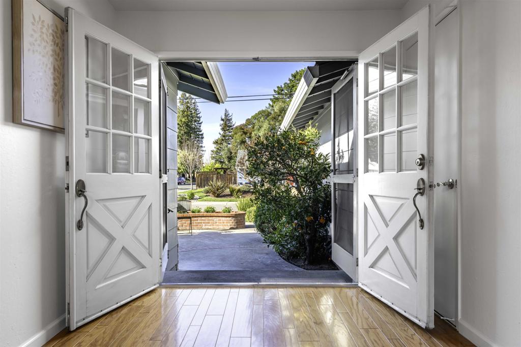 20-20 Fircrest Court San Ramon, CA 94583 - Photo 6 of 38