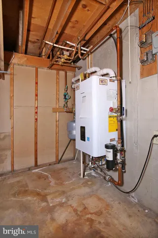 $410,000 | 2 North Willow Street, Myerstown, PA 17067