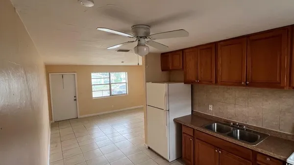 $1,850 | 1203 Northwest 4th Street, Boynton Beach, FL 33435