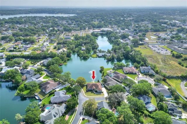 $709,000 | 5810 Lake Victoria Drive, Lakeland, FL 33813