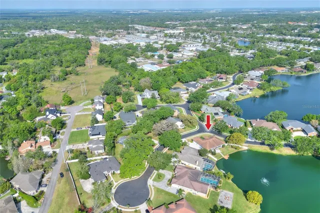 $709,000 | 5810 Lake Victoria Drive, Lakeland, FL 33813