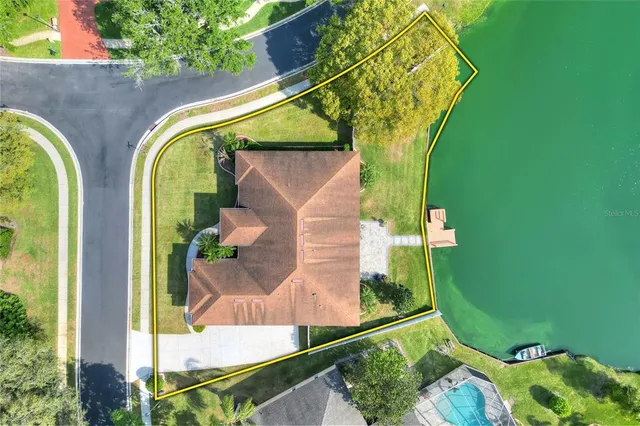 $709,000 | 5810 Lake Victoria Drive, Lakeland, FL 33813