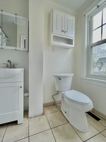 $2,800 | 25 Cain Avenue, Unit 25, Weymouth, MA 02189