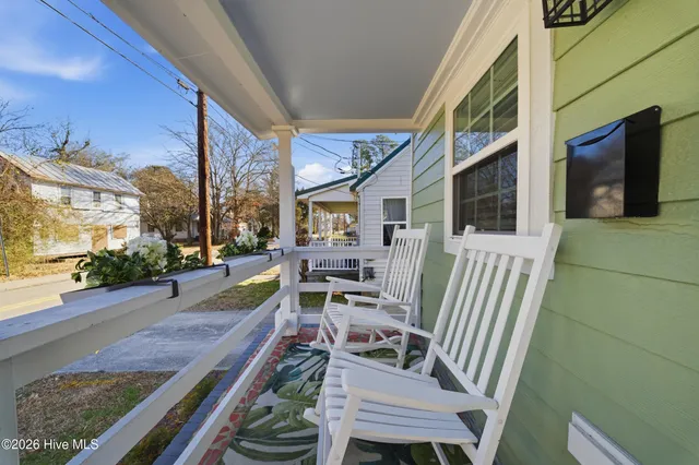 $188,500 | 211 Doctor Martin Luther King Junior Avenue, Edenton, NC 27932