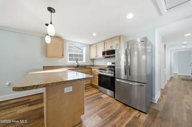 $188,500 | 211 Doctor Martin Luther King Junior Avenue, Edenton, NC 27932